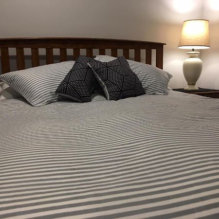 Edgehill - Semi Self-Contained Eco Friendly Home タウランガ エクステリア 写真