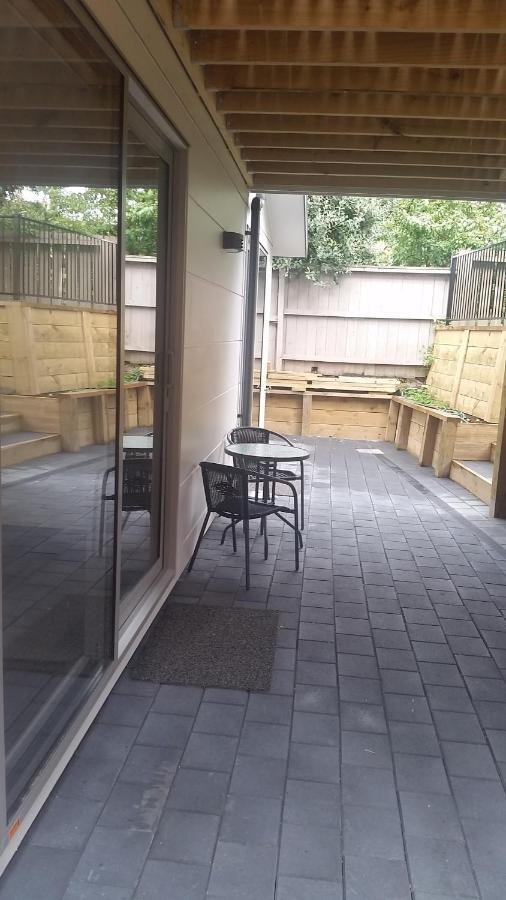 Edgehill - Semi Self-Contained Eco Friendly Home タウランガ エクステリア 写真